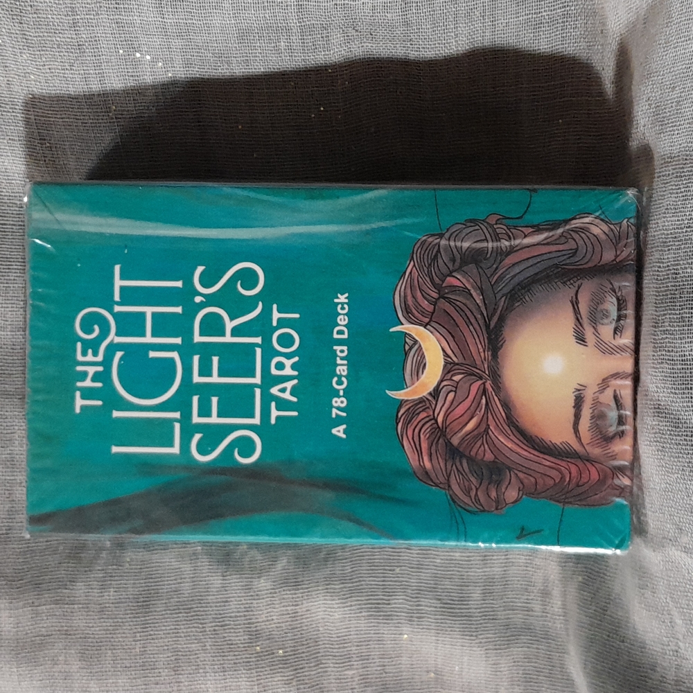 NWT - The Light Seekers Tarot